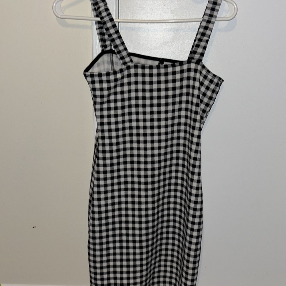 Black and White Checkered Dress - Picture 2 of 4